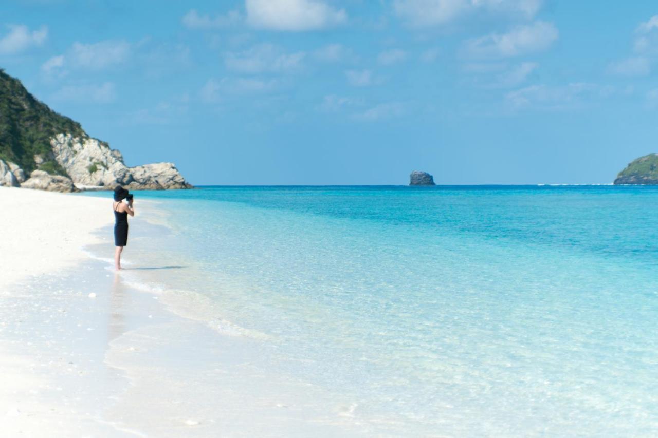 Blue Suites Hanamuro On The Beach Zamami Exterior photo